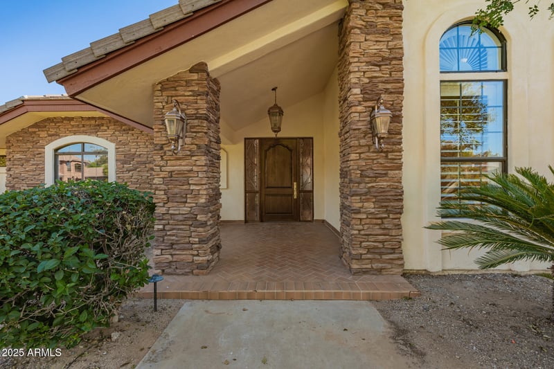 8272 Pecan Grove Cir, Tempe, AZ 85284
