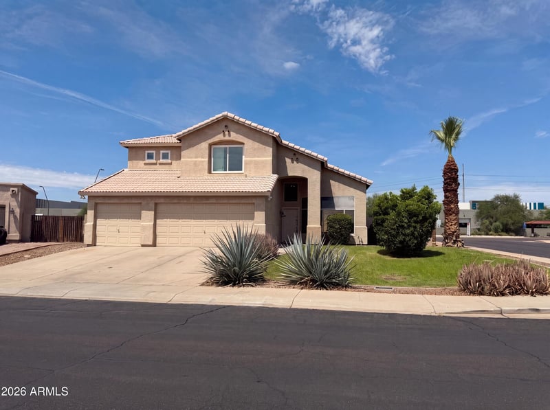 8274 Stephanie Ln, Tempe, AZ 85284