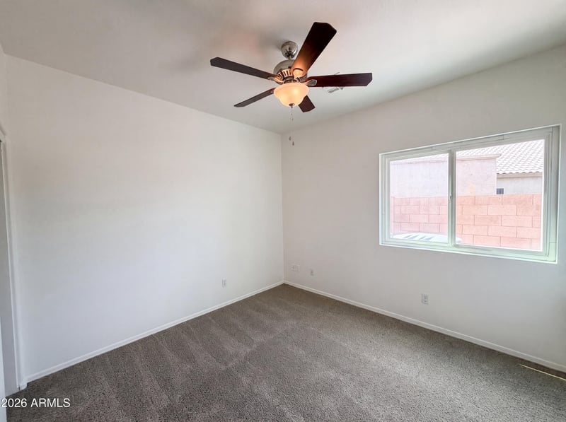 8274 Stephanie Ln, Tempe, AZ 85284