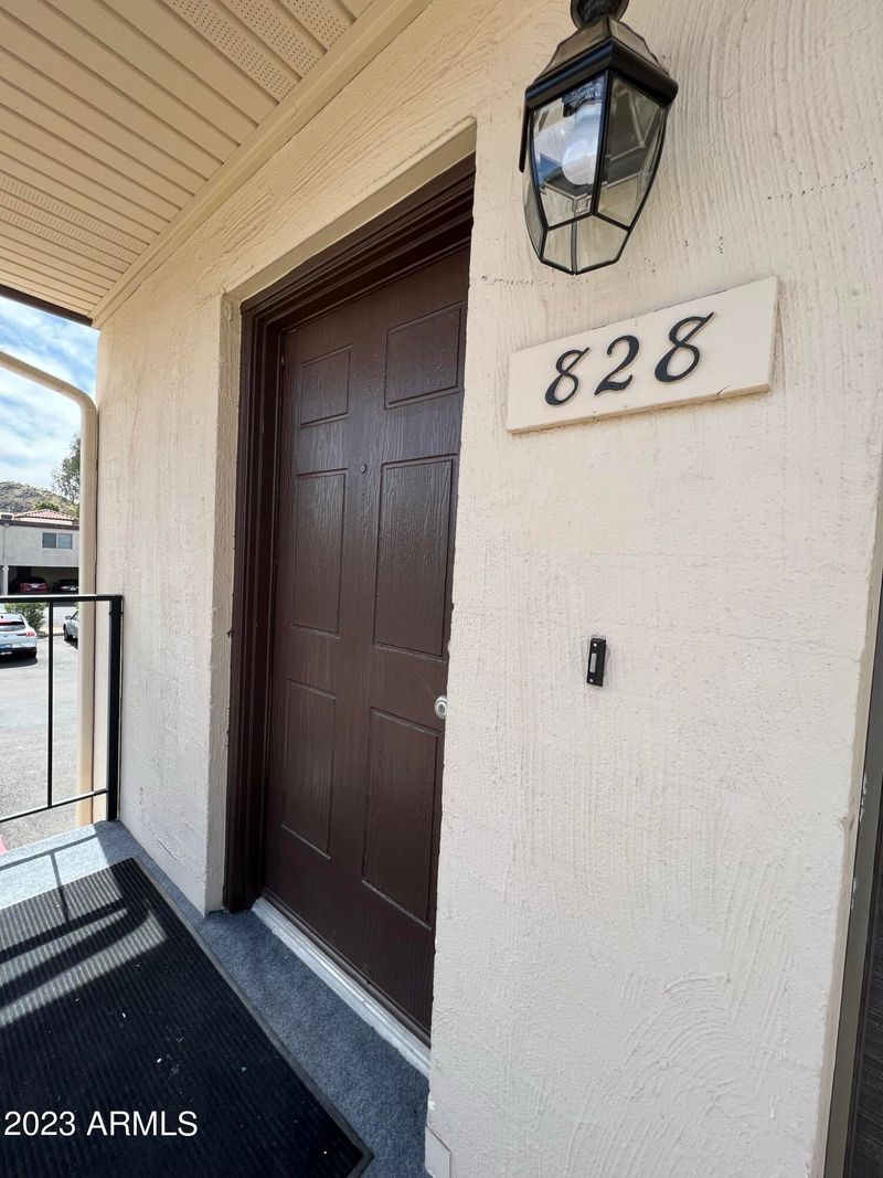 828 E Joan D Arc Ave, Phoenix, AZ 85022