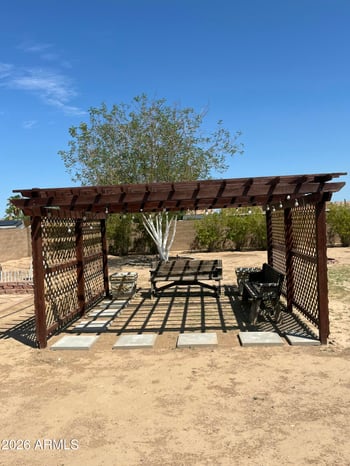 828 E Quentin Ln, San Tan Valley, AZ 85140