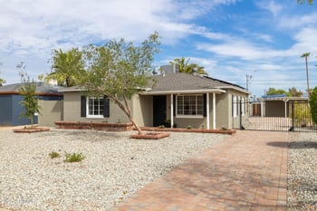 828 Earll Dr, Phoenix, AZ 85013