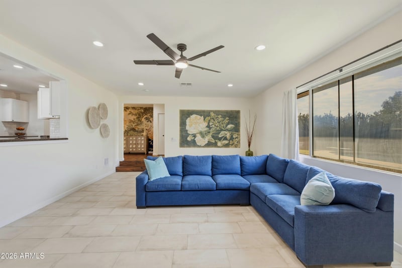 828 N Alamo Cir, Mesa, AZ 85213