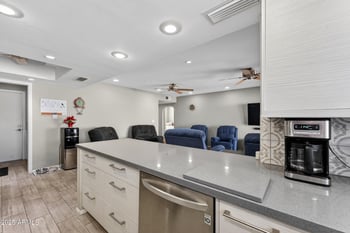 828 Rice Dr, Tempe, AZ 85283