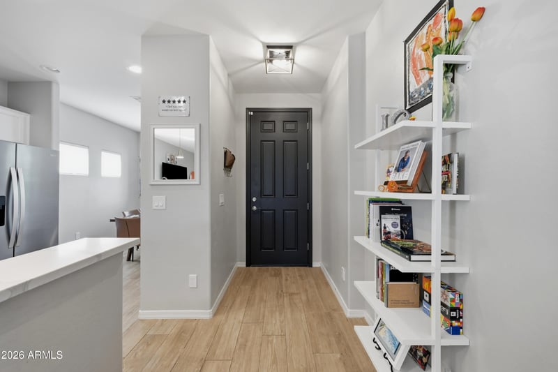 828 Leadwood Ave, San Tan Valley, AZ 85140