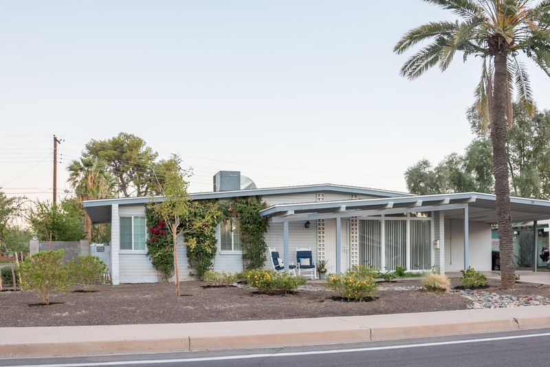 828 W Mclellan Rd, Mesa, AZ 85201