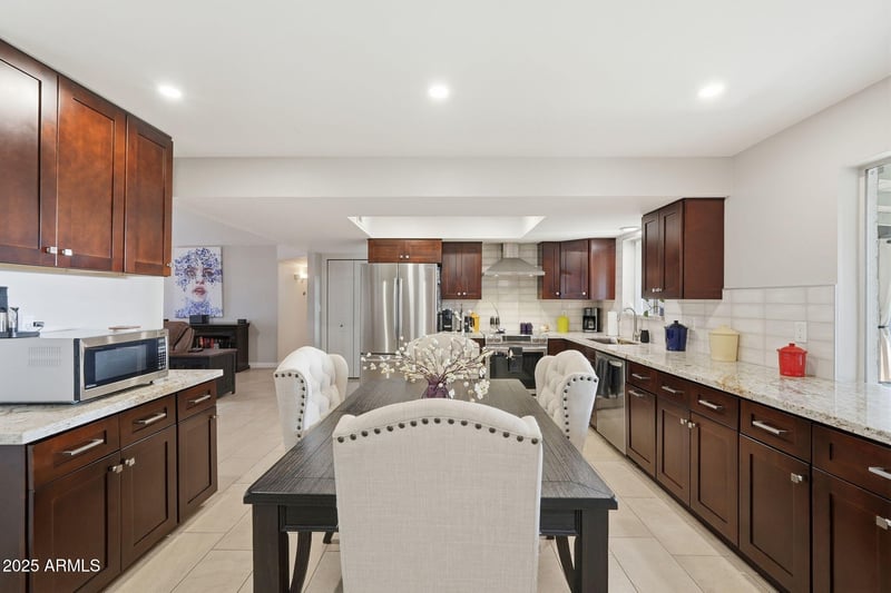 829 9th Pl, Mesa, AZ 85203