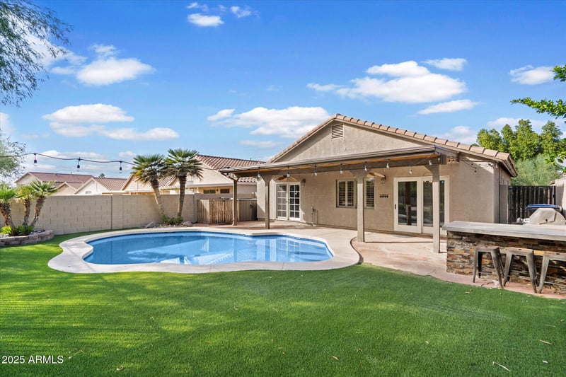 829 Potter Dr, Phoenix, AZ 85024