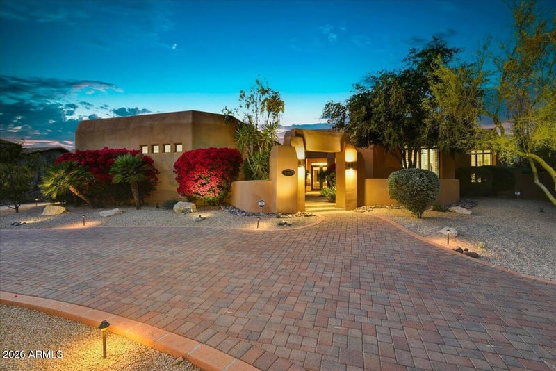 8290 Via Del Sol Dr, Scottsdale, AZ 85255