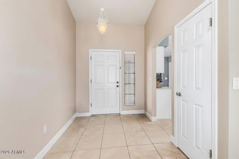 83 Calle De Arcos --, Tempe, AZ 85284