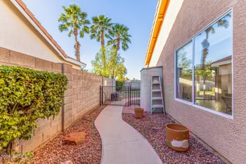 830 Cooley Dr, Gilbert, AZ 85233