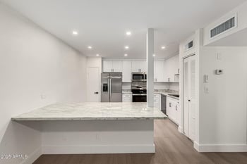 830 Dobson Rd #72, Mesa, AZ 85202