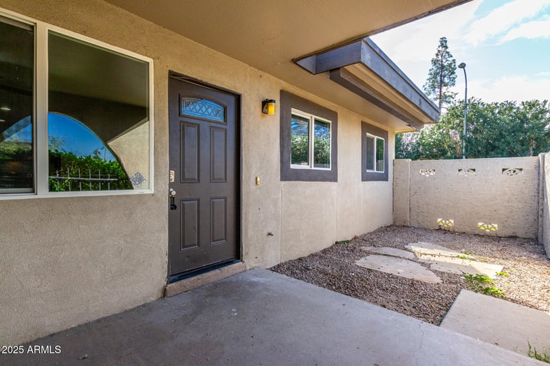 830 Dobson Rd #98, Mesa, AZ 85202