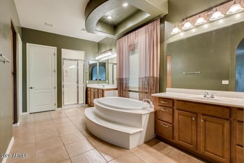 830 Canyon Way, Chandler, AZ 85249