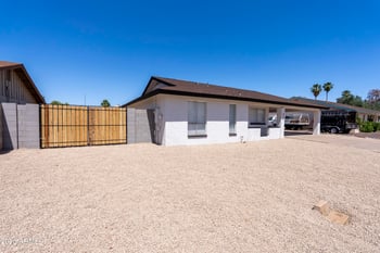 830 Garnet Ave, Mesa, AZ 85204