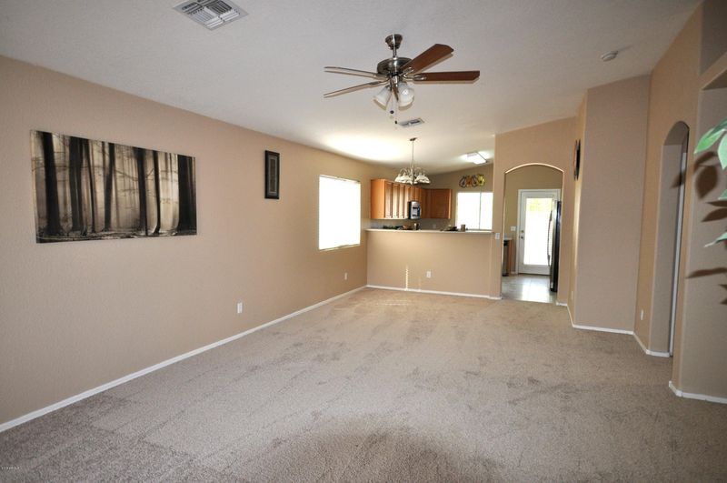 830 E Geona St, San Tan Valley, AZ 85140
