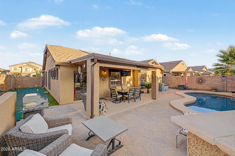 830 Mule Train Trl, San Tan Valley, AZ 85143