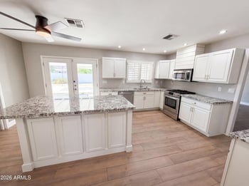 830 Almond Cir, Mesa, AZ 85213