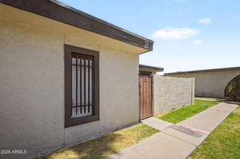 830 Dobson Rd #21, Mesa, AZ 85202