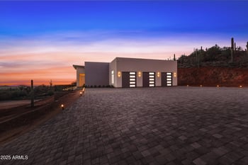 830 Steinbeck Dr, Phoenix, AZ 85086