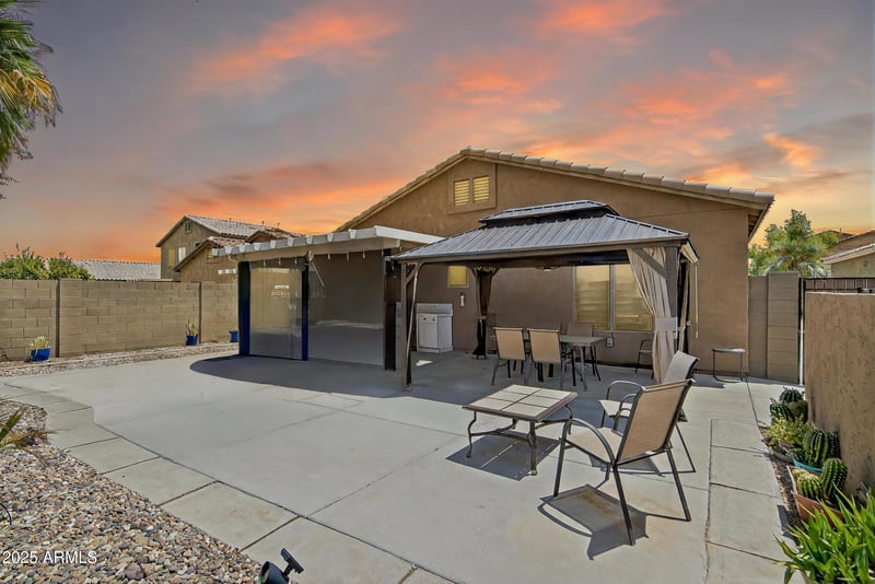 830 Tortoise Trl, San Tan Valley, AZ 85143