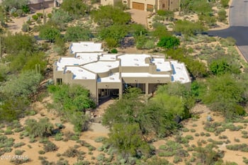 8300 Dixileta Dr #235, Scottsdale, AZ 85266