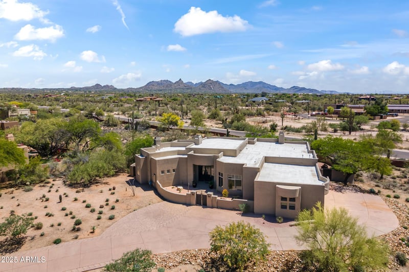8300 E Dixileta Dr #281, Scottsdale, AZ 85266