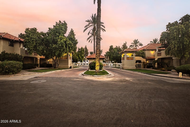 8300 Via De Ventura Blvd #1002, Scottsdale, AZ 85258