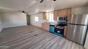 8301 103rd Ave #202, Peoria, AZ 85345