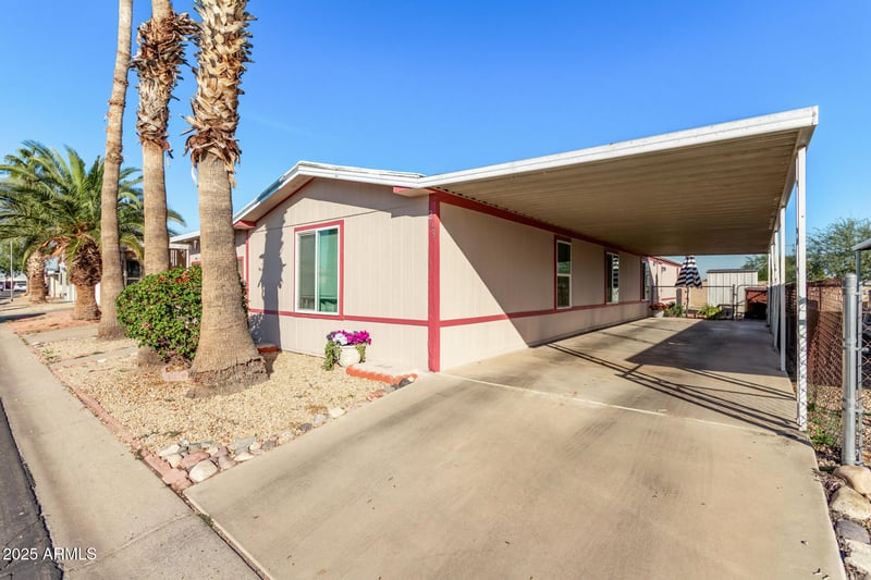 8301 103rd Ave #203, Peoria, AZ 85345