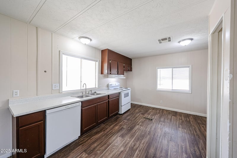 8301 103rd Ave #53, Peoria, AZ 85345
