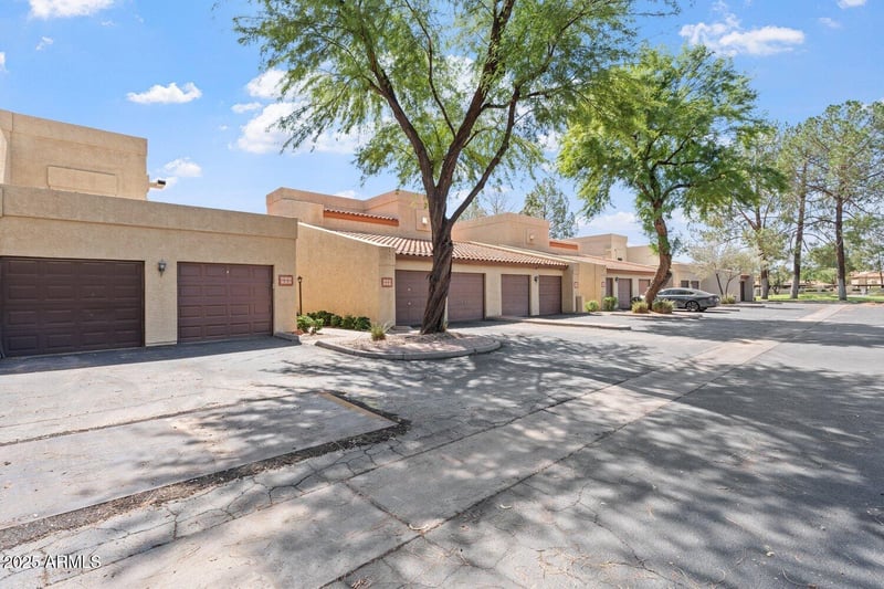 8301 21st Dr #202, Phoenix, AZ 85021