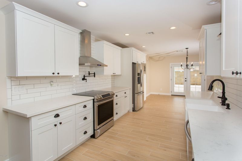 8301 E Edgemont Ave, Scottsdale, AZ 85257
