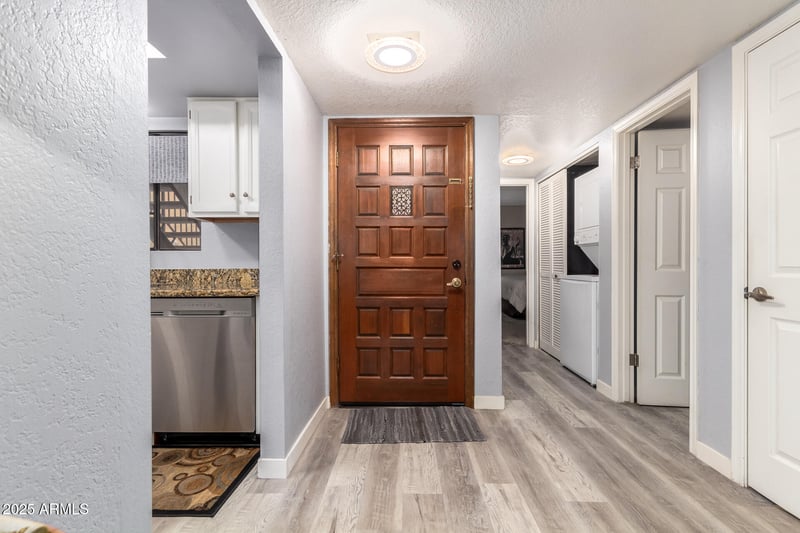 8302 21st Dr #L102, Phoenix, AZ 85021