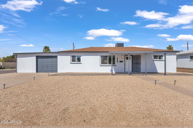 8302 30th Dr, Phoenix, AZ 85051