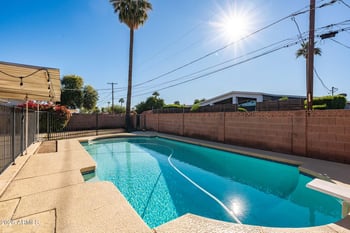 8303 Glenrosa Ave, Scottsdale, AZ 85251