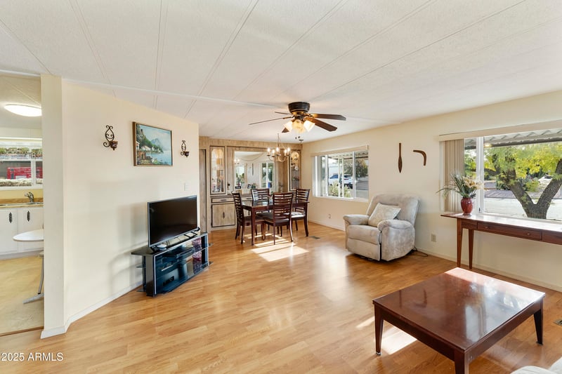 8304 Desert Trl, Mesa, AZ 85208