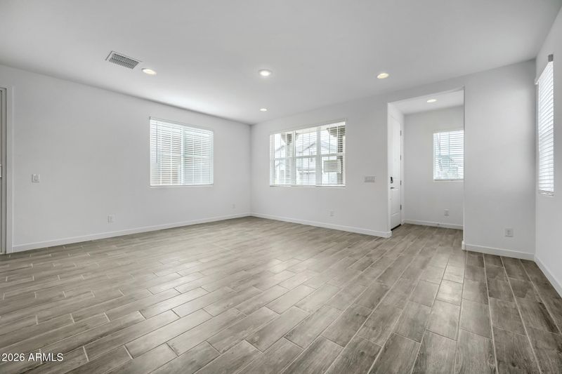 8304 E Peterson Ave, Mesa, AZ 85212