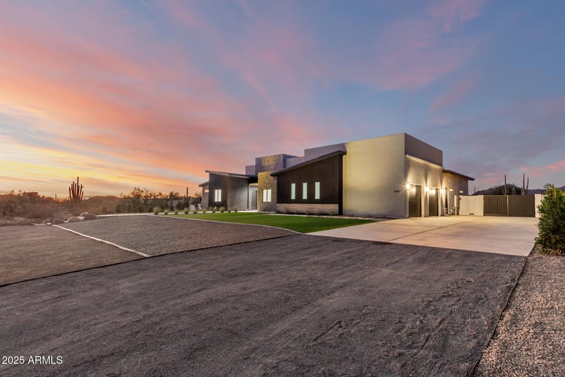 8304 Quill St, Mesa, AZ 85207