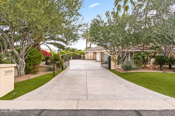 8305 50th St, Paradise Valley, AZ 85253