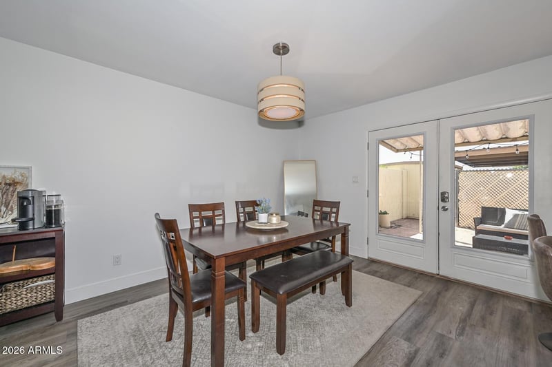 8305 Vista Dr, Scottsdale, AZ 85250