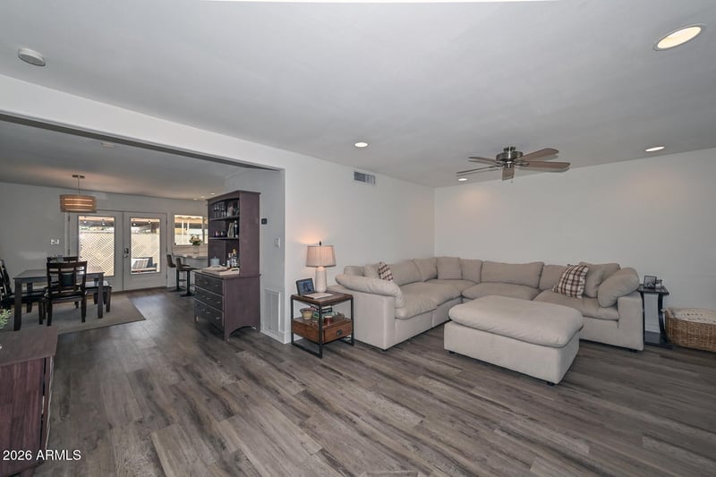 8305 Vista Dr, Scottsdale, AZ 85250