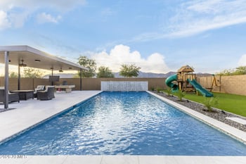 8306 186th Ln, Waddell, AZ 85355