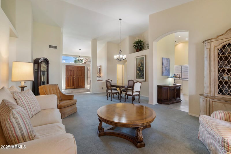 8306 Escuda Dr, Peoria, AZ 85382