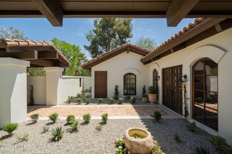 8306 Merion Way, Paradise Valley, AZ 85253