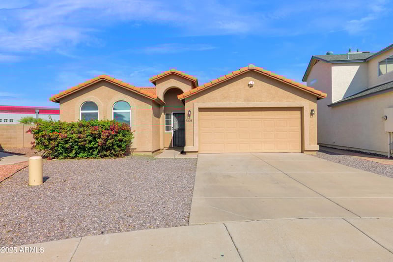 8308 Alvarado St, Phoenix, AZ 85037