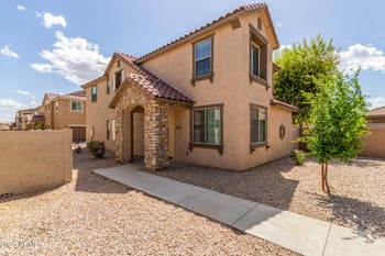 831 Agua Fria Ln, Avondale, AZ 85323
