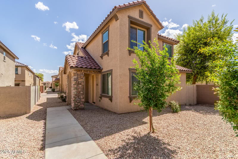 831 Agua Fria Ln, Avondale, AZ 85323