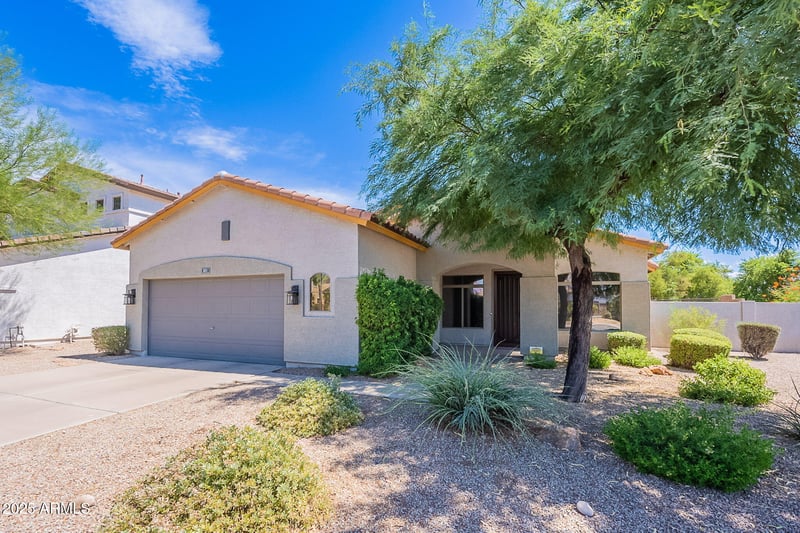 831 Taurus Pl, Chandler, AZ 85249