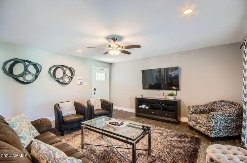 8310 Devonshire Ave, Scottsdale, AZ 85251